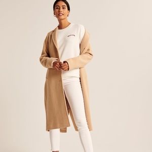 COPY - A&F Stitch Logo Crew Sweatshirt